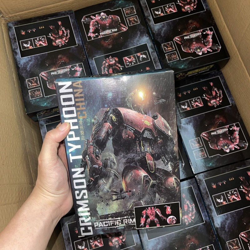 Model Kit Pacific Rim - Pacific Rim Figure Deluxe Light Edition