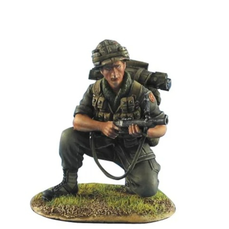 1/35 Scale Die-cast Resin Figu - Model Kit Spitfire avaliação e preço