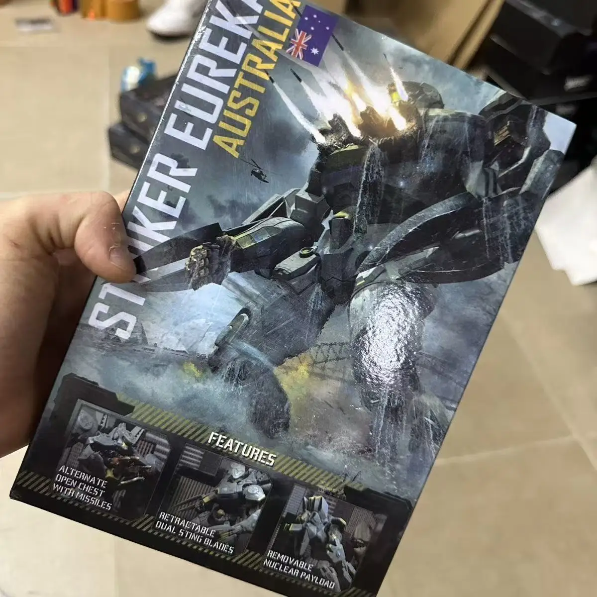 NECA Pacific Mecha Model Eurek - Model Kit Pacific Rim avaliação e preço